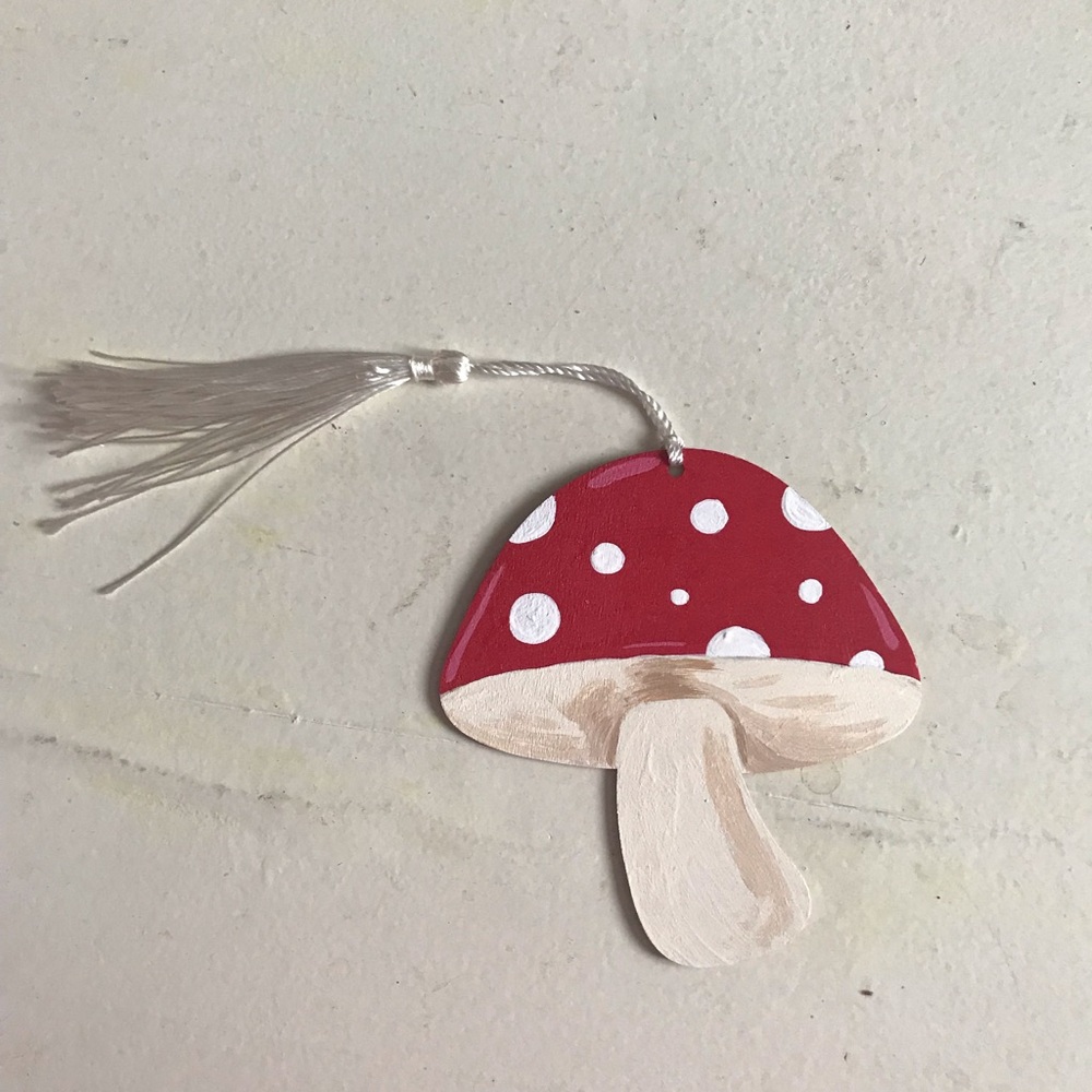 Mushroom bookmark